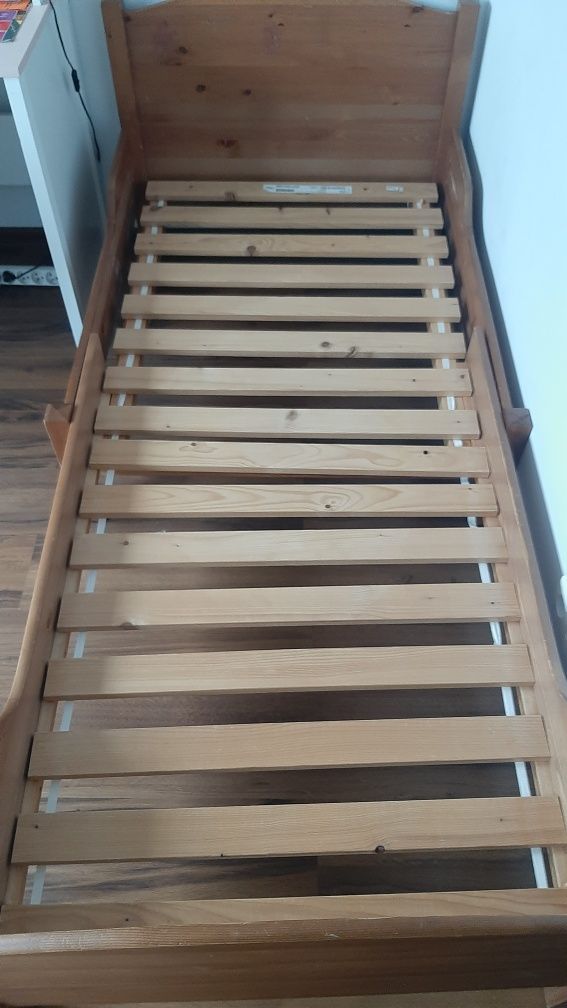 Łóżeczko rosnące wraz z dzieckiem drewniane IKEA