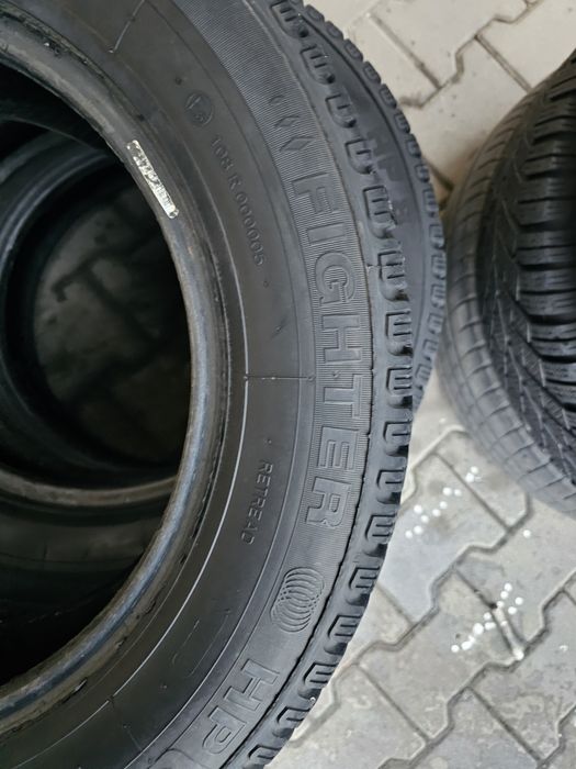 2 sztuki używanych opon zimowych Fighter 185/65R15