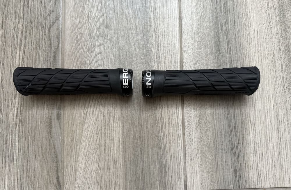 Вело гріпси ERGON GE1 EVO slim black