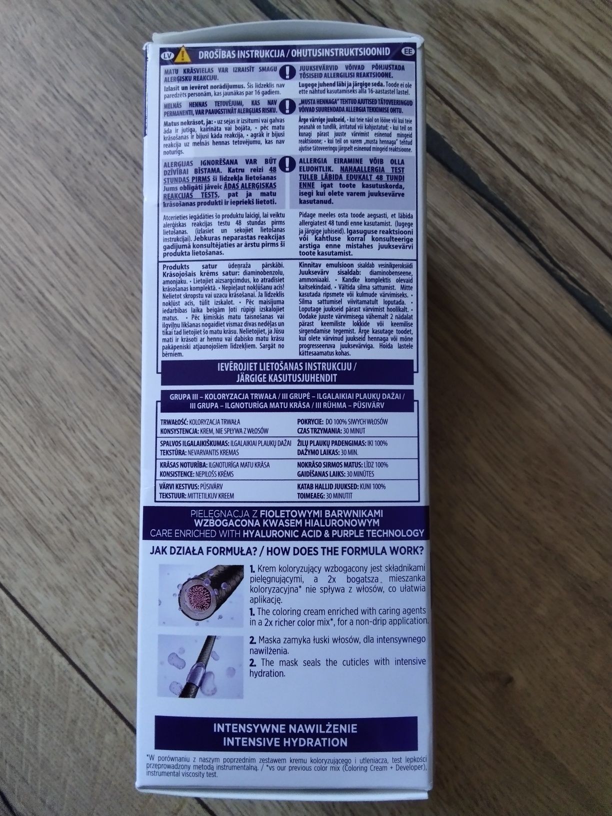 Farba do włosów 7.11 Loreal Paris Excellence cool creme