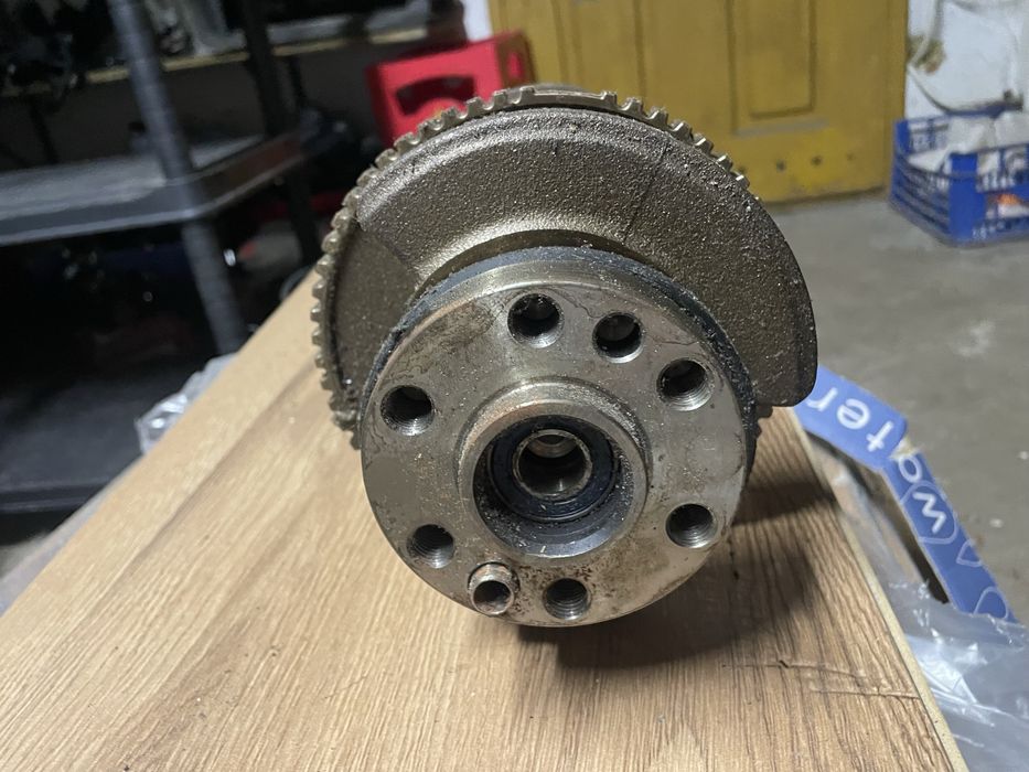 Bmw e46 n42b18 wał korbowy