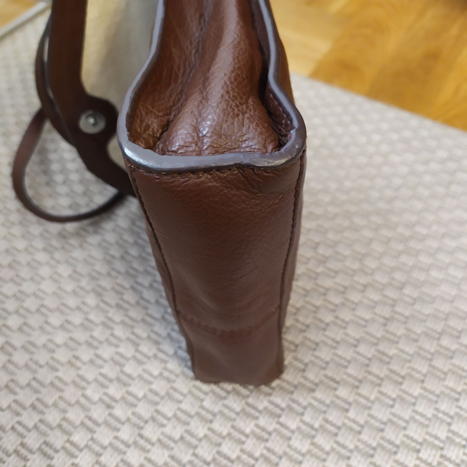 Brązowa torebka skórzana Clarks