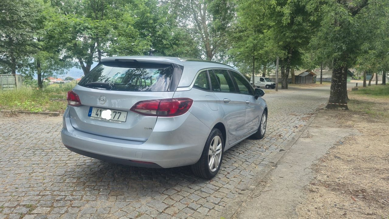 Opel Astra Sport Tourer 1.6 CDTI 110CV