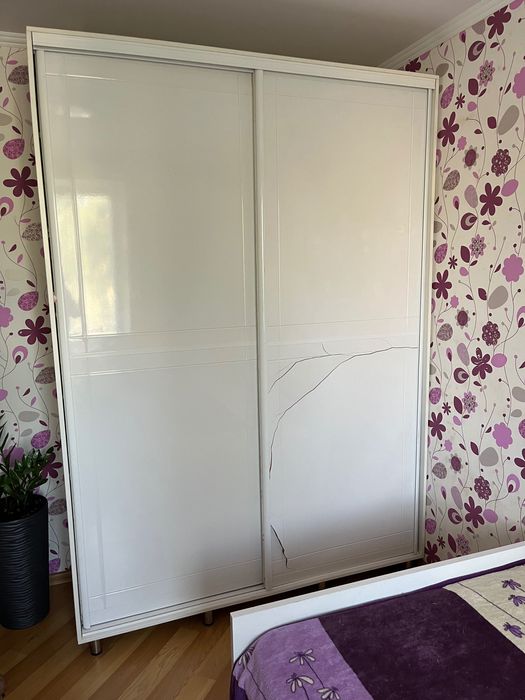 Продається 3-кімнатна квартира з індивідуальним опаленням біля АТБ