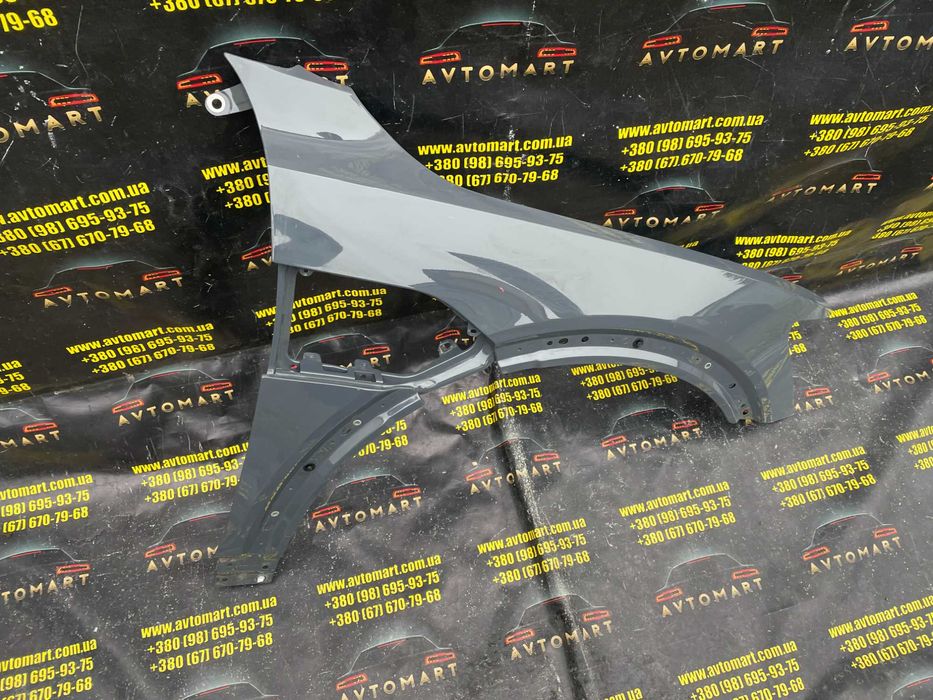 Крило праве Audi E-Tron оригінал Audi Etron 4KE821022C
