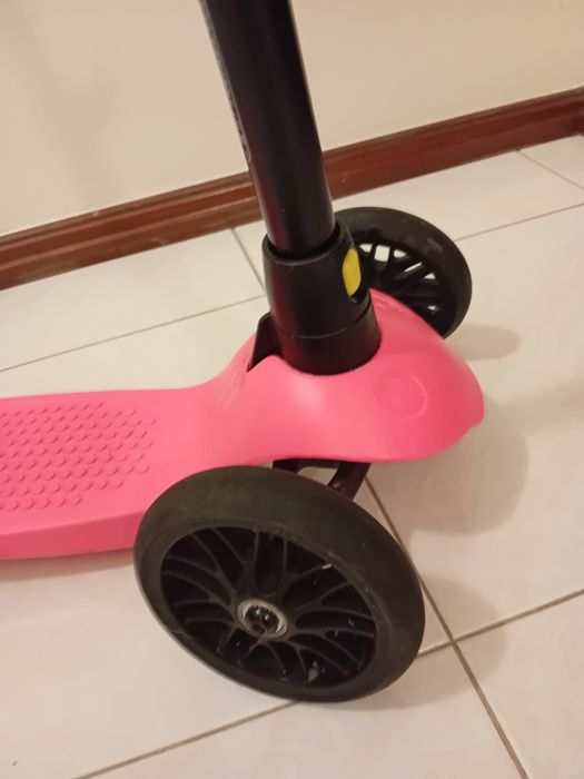 Trotinete rosa Decatlon