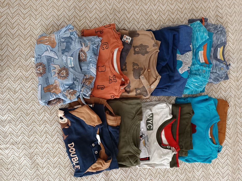 Sprzedam komplet dresowy bluza spodnie