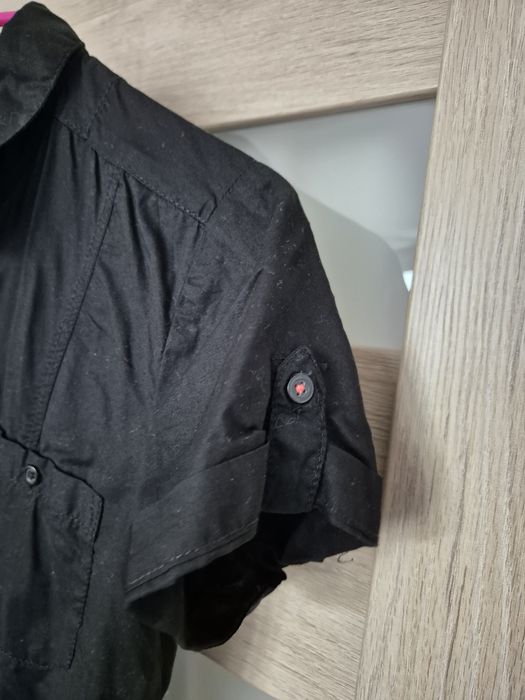 Czarna bluzka koszulowa z krótkim rękawem-  wysyłka gratis