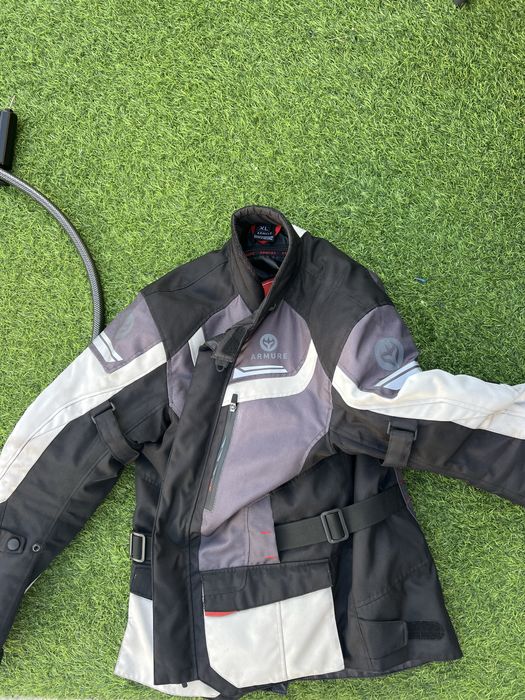 Casaco mota armure xl muito quente, protecoes nivel 2 todas incluidas