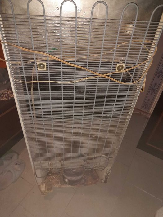 Холодильник ДОНБАСС-214 не рабочий