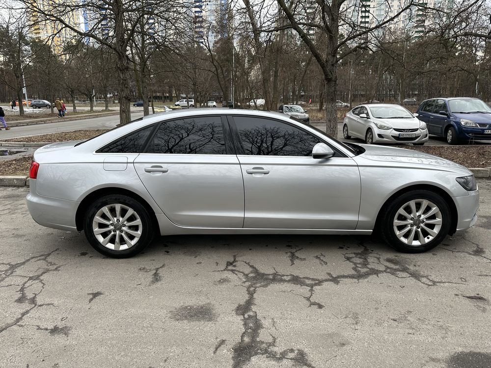 Audi A6 2012 року