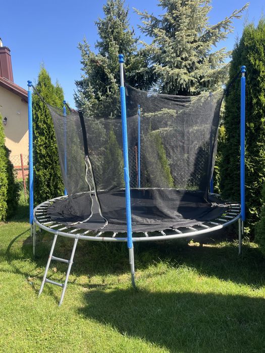 Trampolina  z siatką