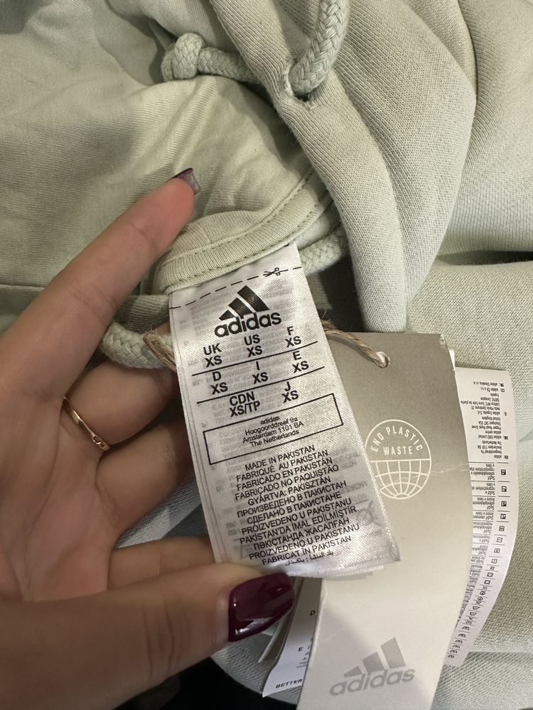Чоловічий костюм adidas