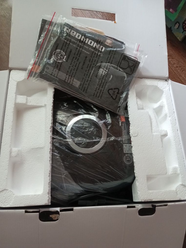 Нова мультиварка Redmond SkyCooker RMC-M903S з Bluetooth! 151 програма