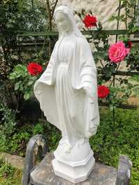 Figurka Matki  Boskiej