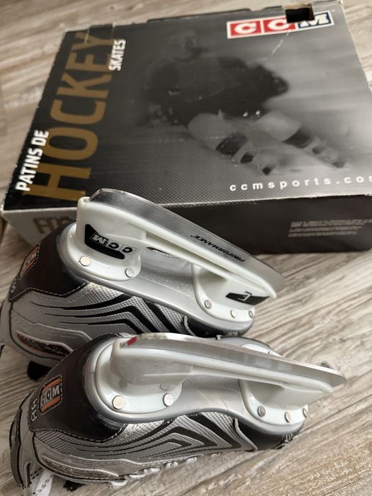 Дитячі хокейні ковзани CCM 29