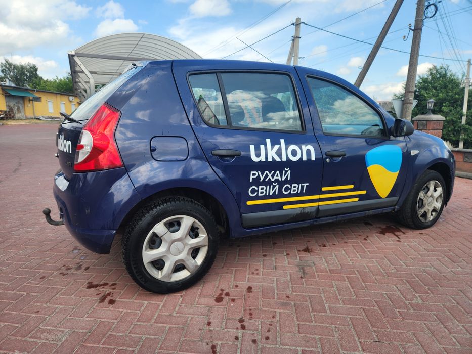 Оренда або робота таксі