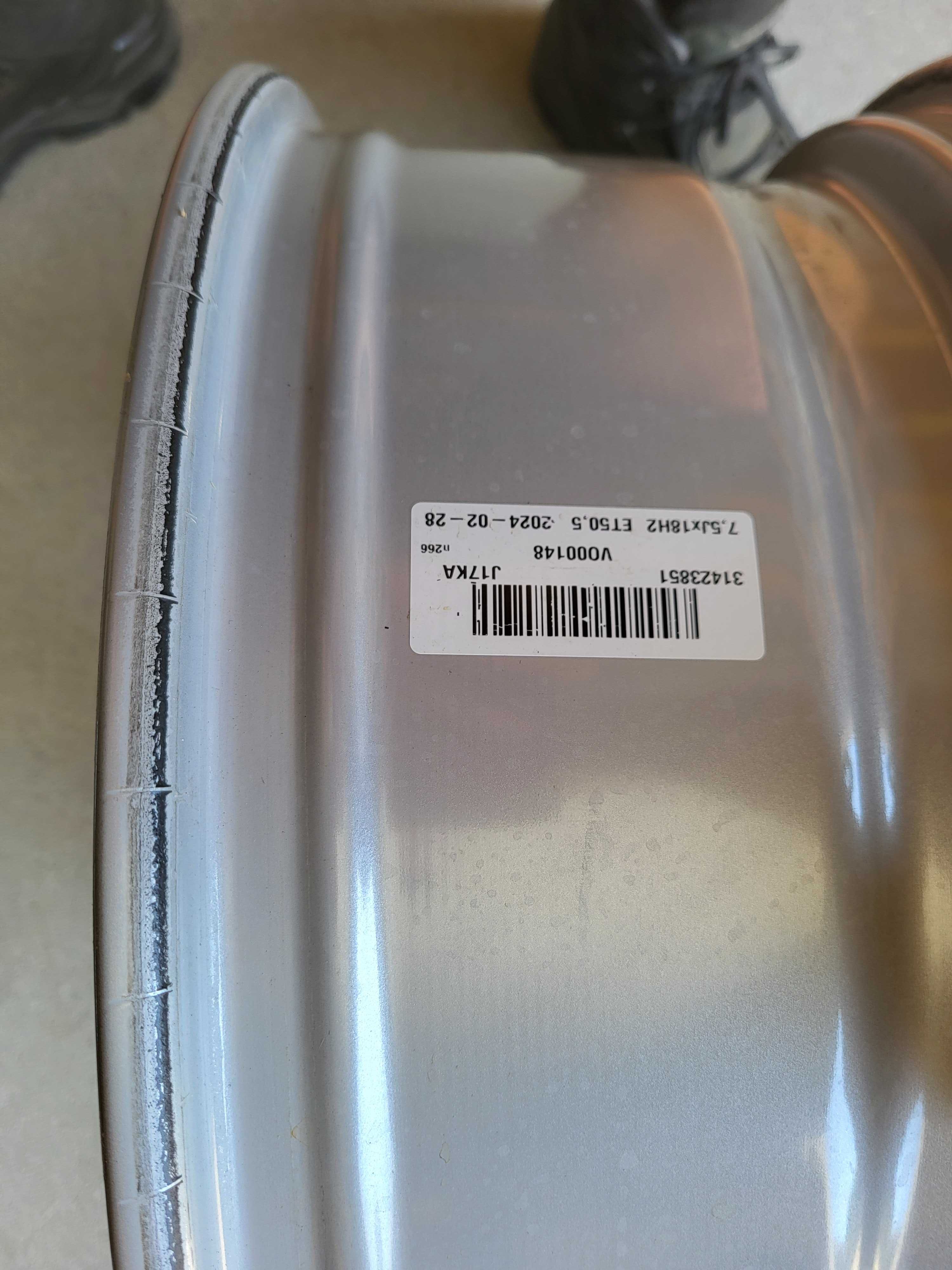 [792] Felgi aluminiowe 18 Cali 5x108 Oryginal VOLVO XC40 XC60 S60 ! !