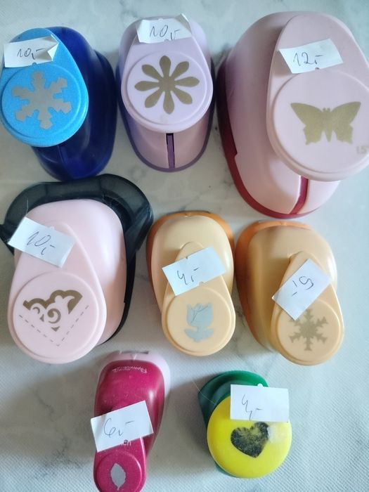 Zestaw dziurkaczy ozdobnych