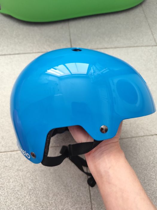 Vendo capacete azul