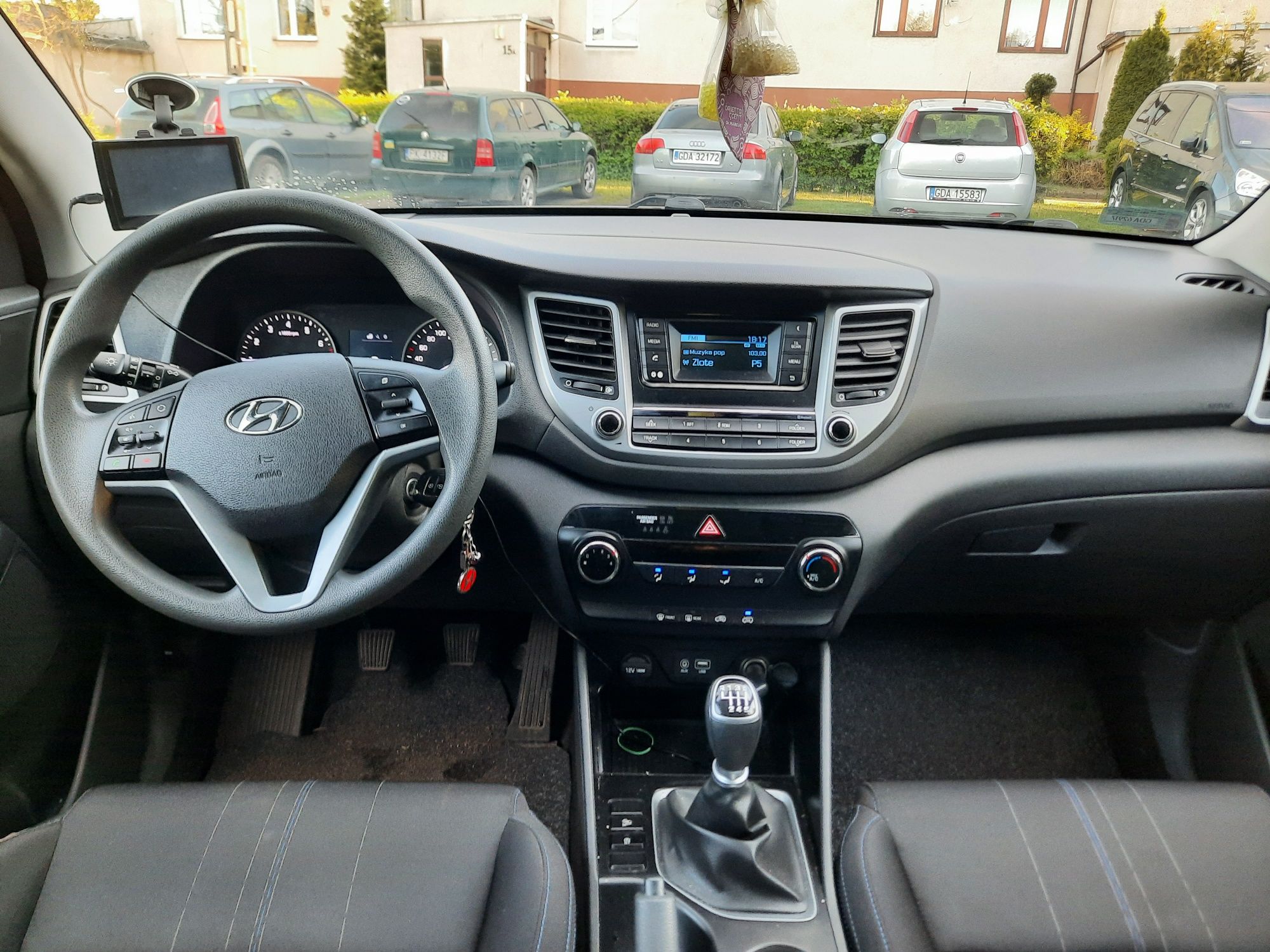 Hyundai Tucson 1.6 ben  ,50tys.przebiegu!