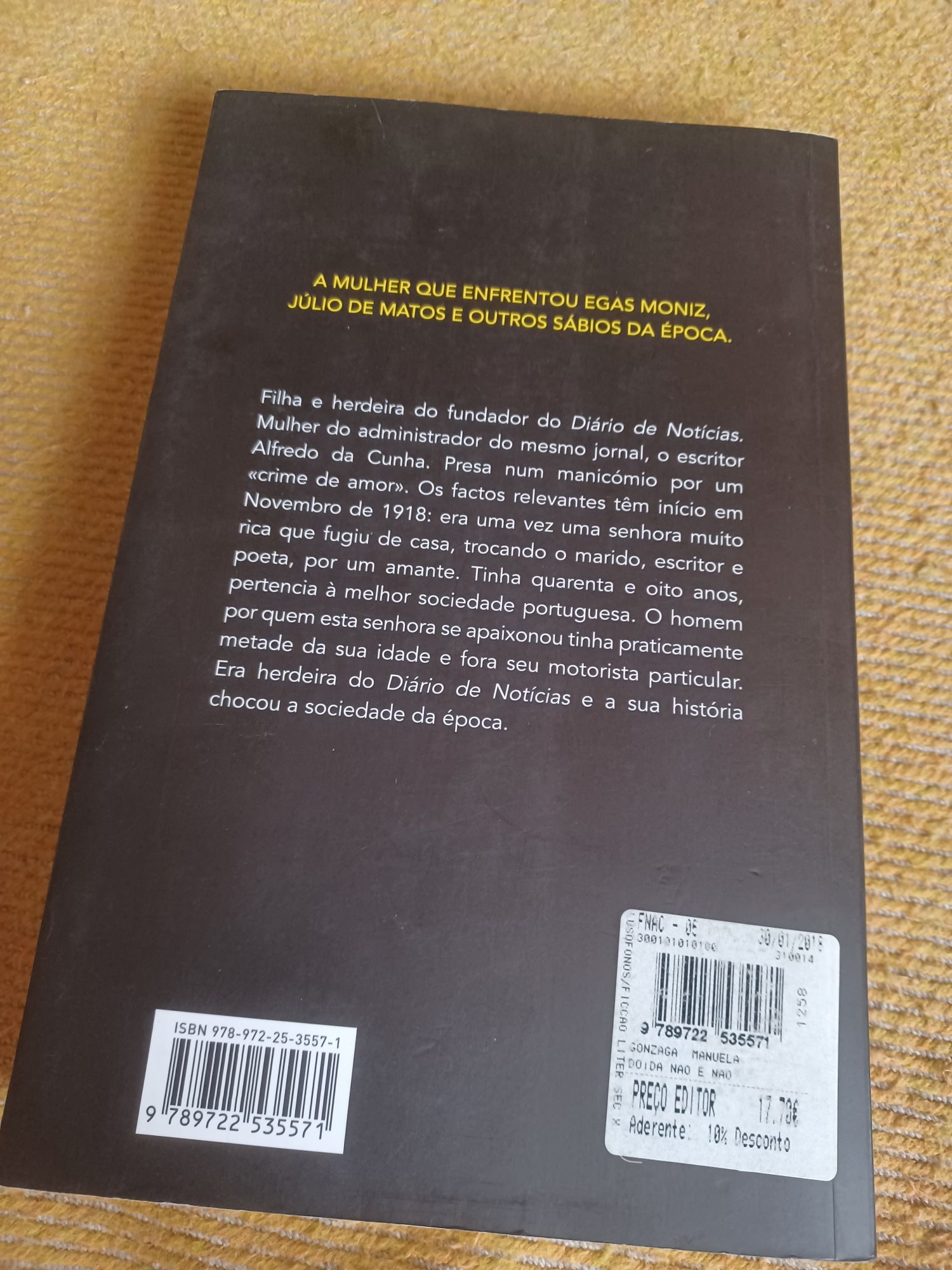 Livros vários usados