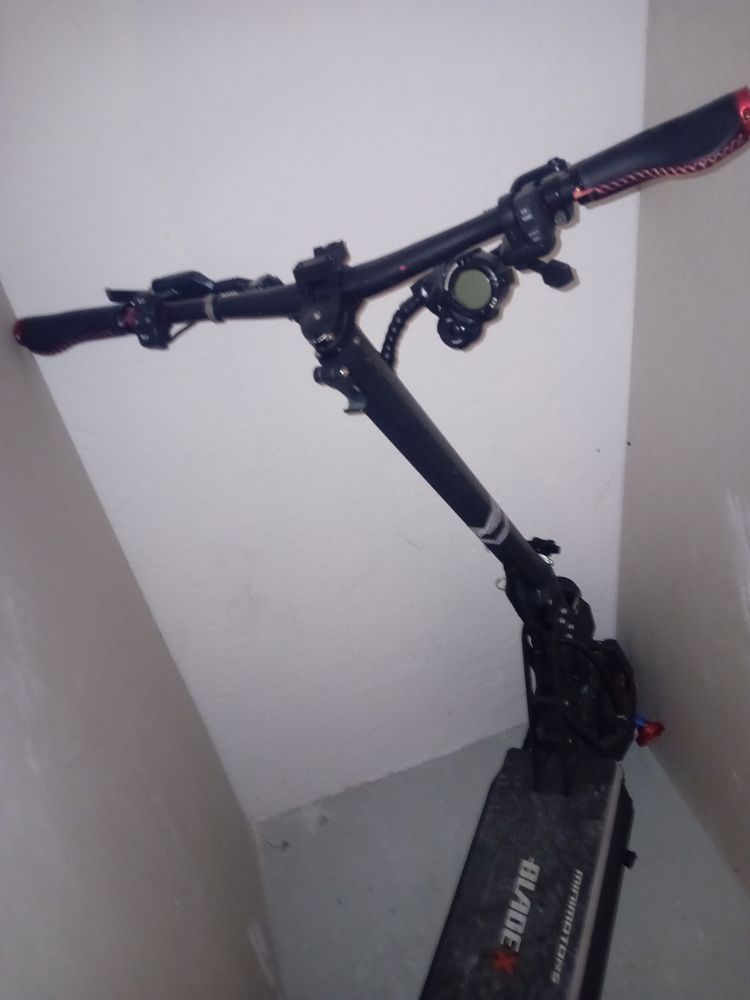 Vendo trotinete eletrica blade X da minimotors