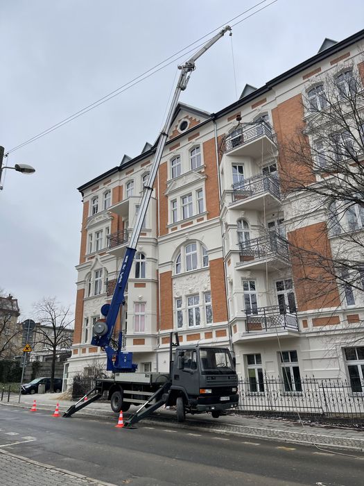 PROMOCJA Żuraw Ciesielski Dźwig dekarski Böcker AK 27/1000