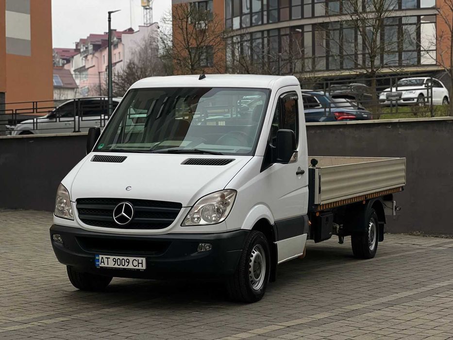 Mercedes-Benz Sprinter 2012