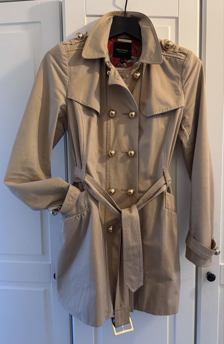 Beżowy trench Juicy Couture, rozm M