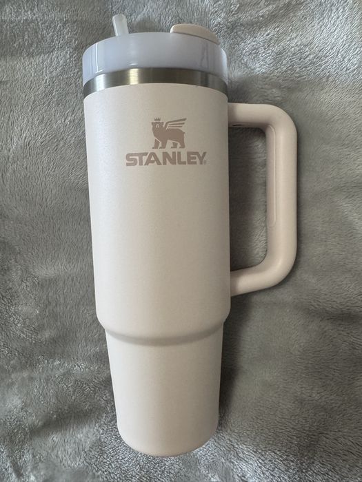 Stanley Quencher H2.0 różowy