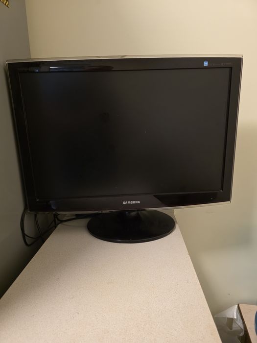Монітор із функцією TV Samsung Syncmaster Т260HD телевізор