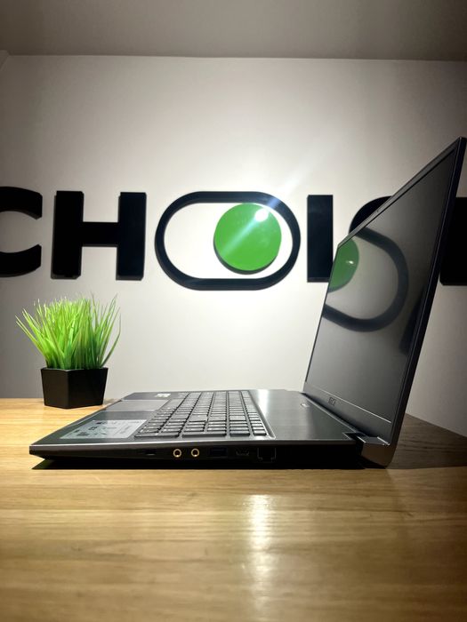 MSI Creator 17M MS-17F3 i7-10750H 8GB/256GB GTX1660Ti Max-Q Klasa A-