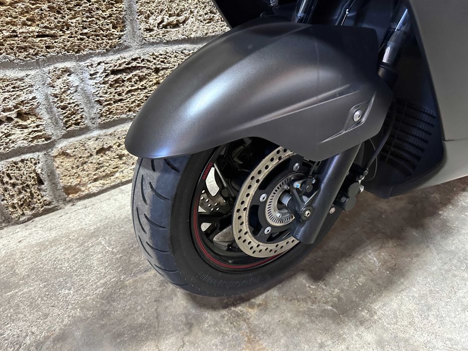 Skywave 400 Сузукі Скайвей