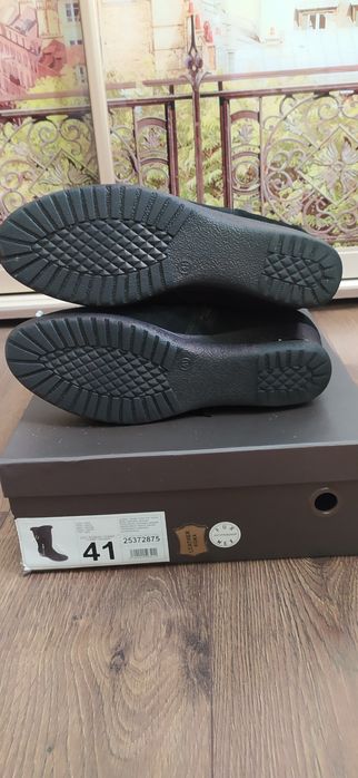 Зимние женские сапожки р.41