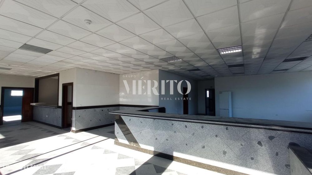 Pavilhão industrial em Lemenhe, V N Famalicão