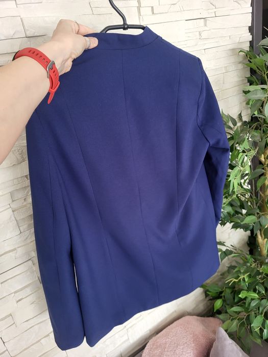 Granatowa damska marynarka