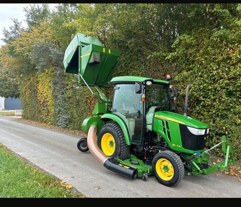 Ciągnik John deere 3045R