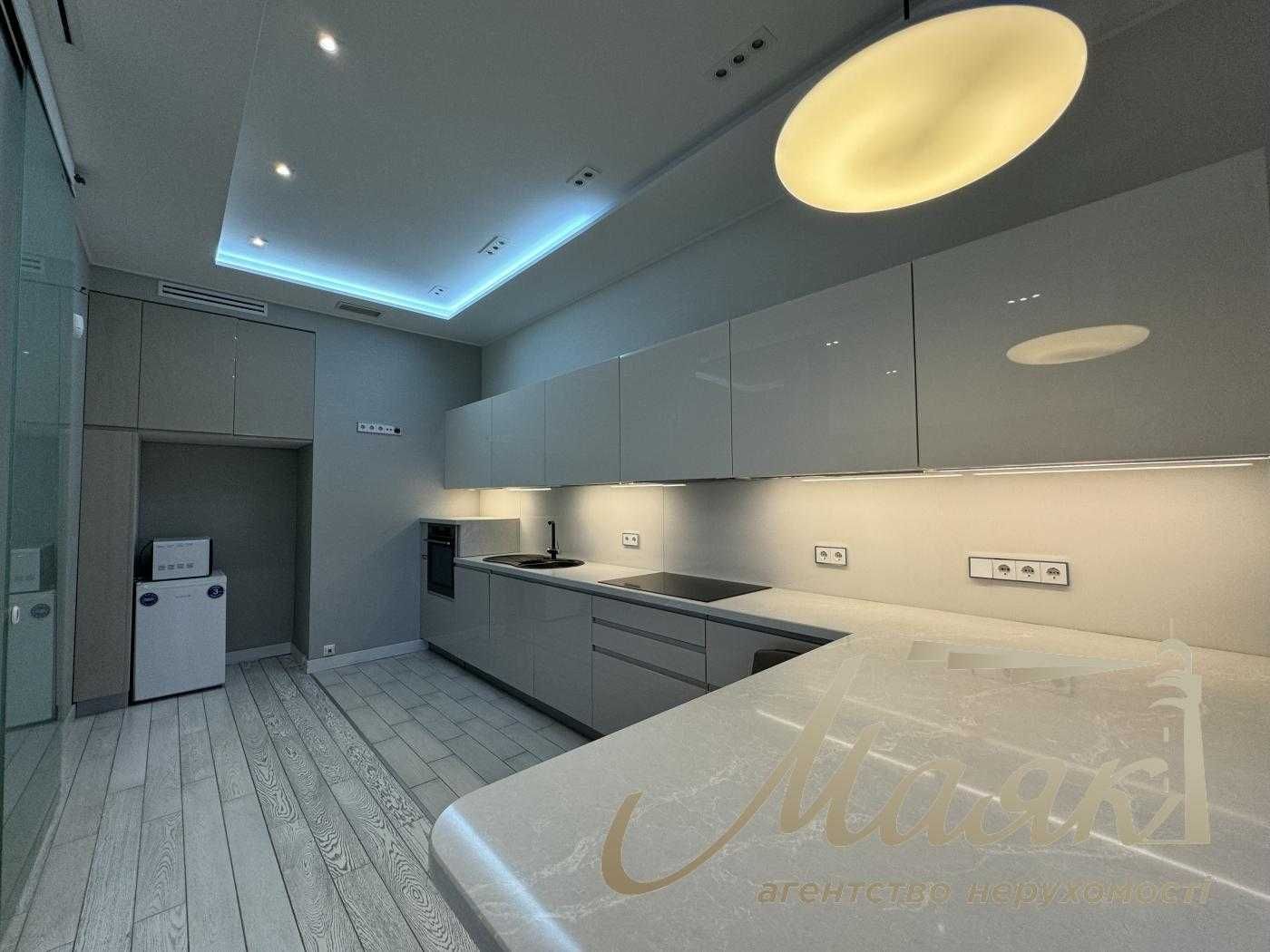 Продажа видовой квартиры 134м2 в ЖК Crystal Park Tower, Шевченковский