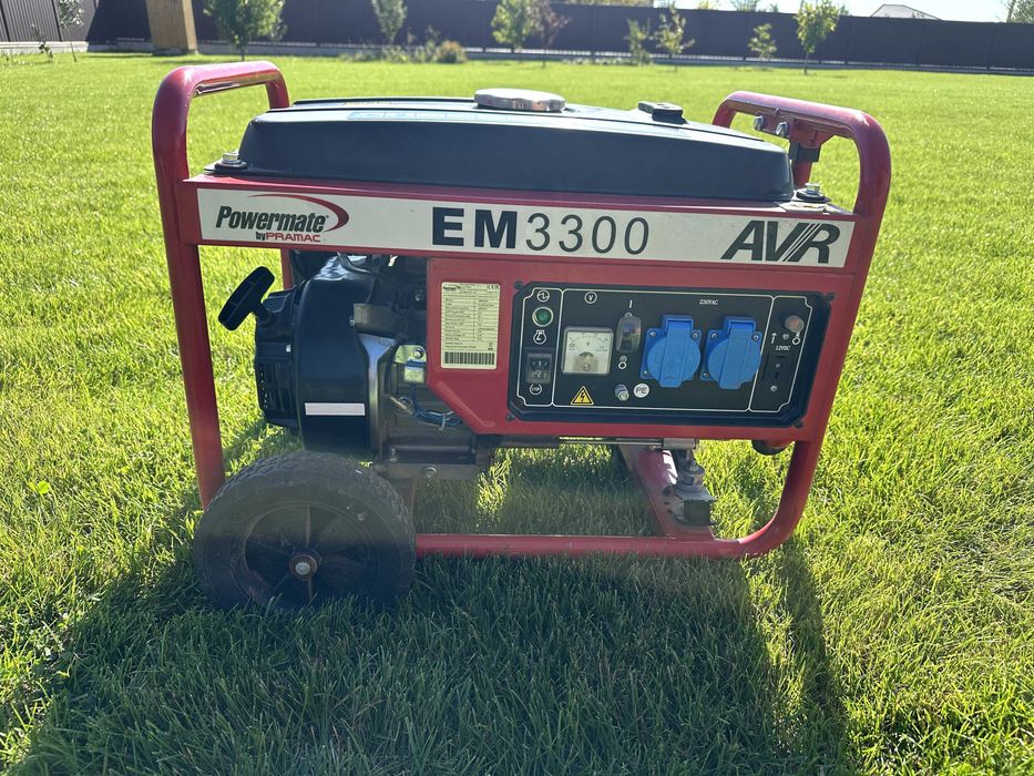 Бензо-генератор Powermate EM3300 AVR