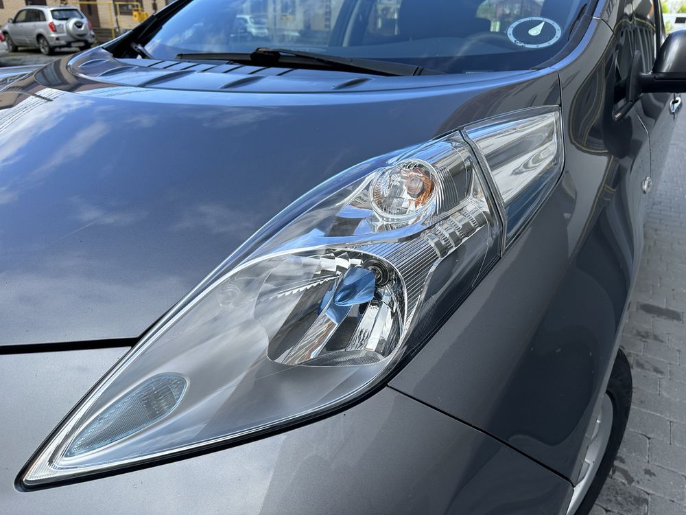 Nissan Leaf 2013 24kw 87Пробігу