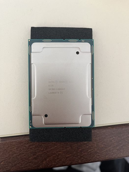 Intel Xeon Gold 6126