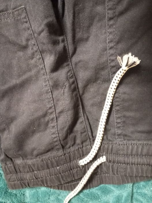 H&M Granatowe spodnie materiałowe chłopięce rozmiar 116