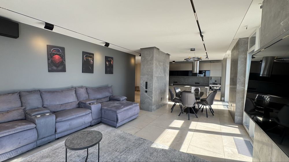 Панорамна 4к квартира + 2 паркомісця ЖК Французький квартал 2