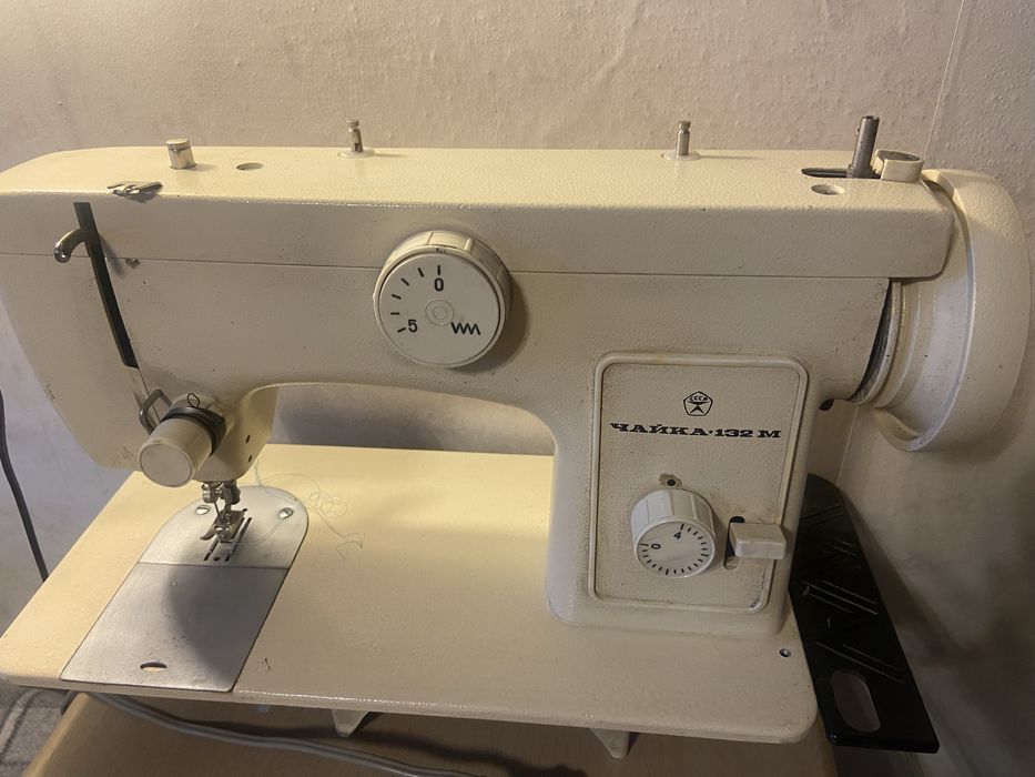 Швейна машинка «Чайка 132М «