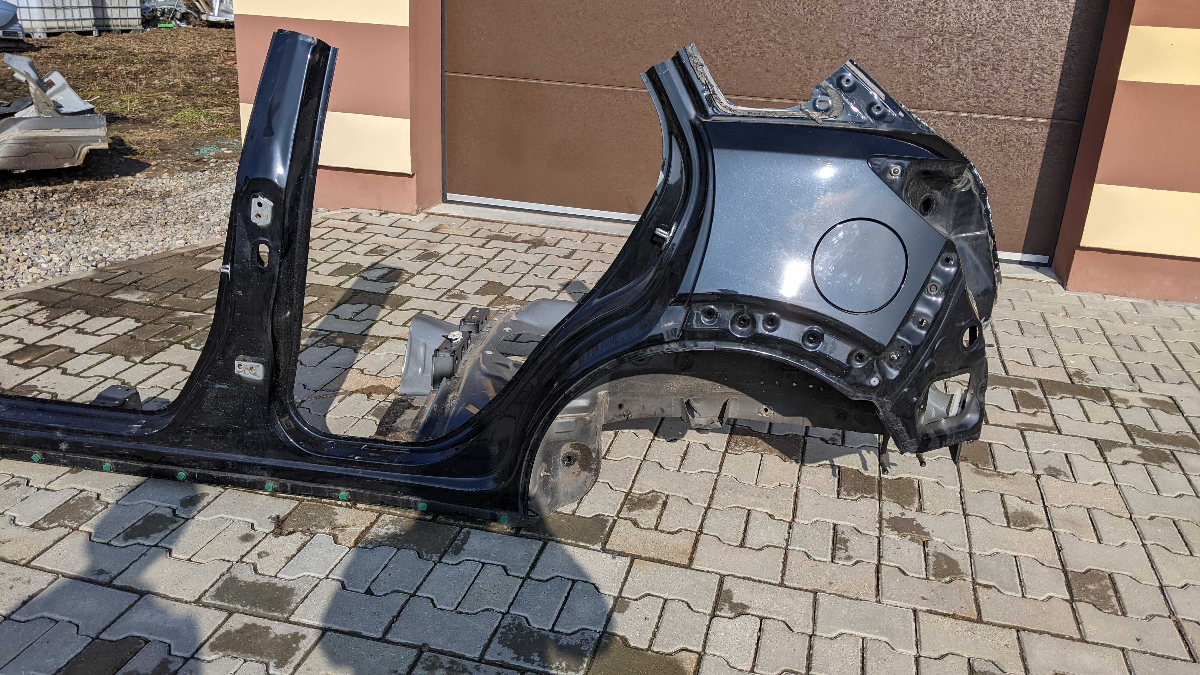 Mazda CX 3  szyba tyl piasta spoiler  felgi nadkole