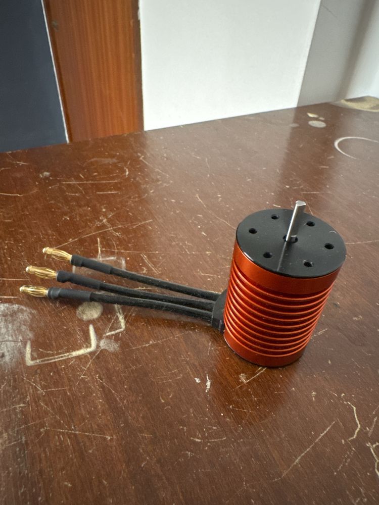 Motor Brushless 3300KVPerfeito para Carrinhos RC 1/10