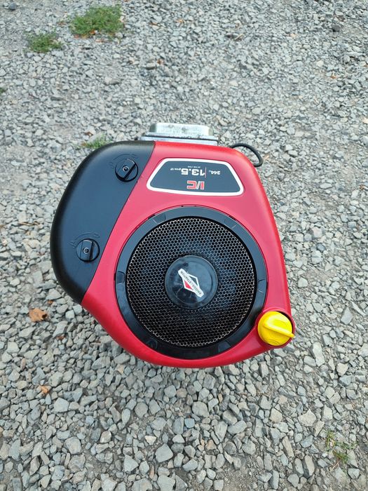 Silnik Briggs & stratton 13,5 km OHV traktorek kosiarka MTD Castel