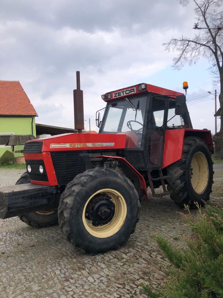 Ciągnik rolniczy ZETOR