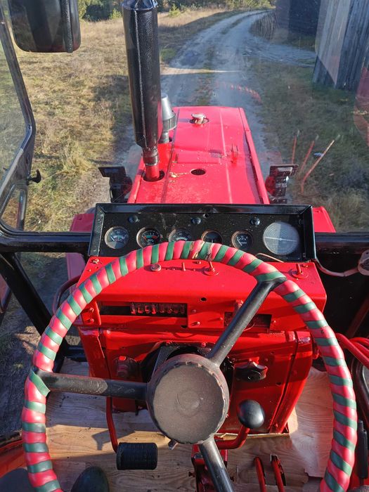 Продам трактор юмз